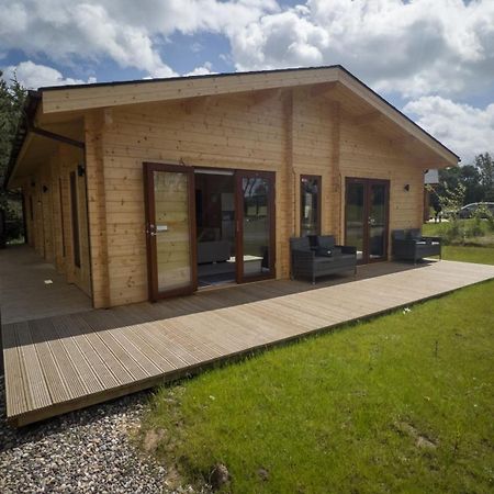 Sundance Lodge, Fantastic New Cabin With Hot Tub - Sleeps 6 - Largest In Felmoor Park Морпет Стая снимка